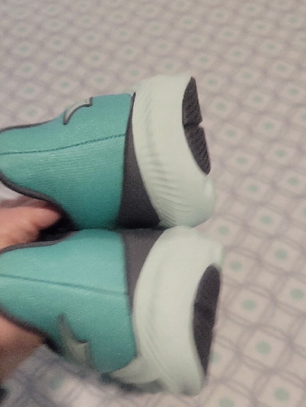 Altra Women's Mint Teal W Experience Form Athletic Running Shoes - Picture 6 of 9